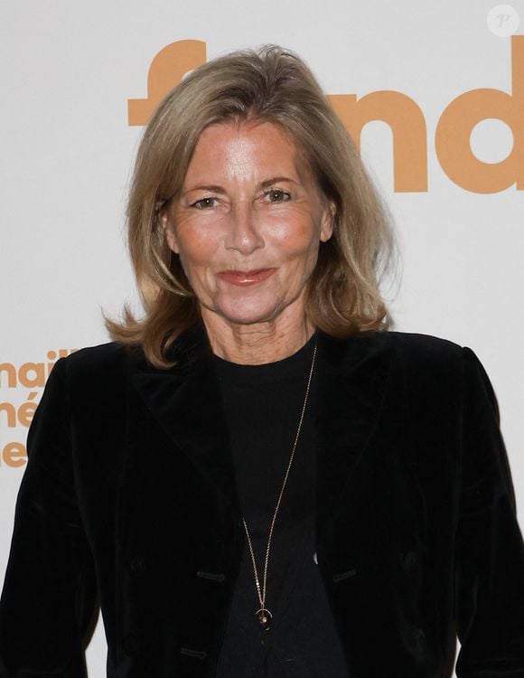 Une alimentation anti-inflammatoire est recommandée.

Claire Chazal - Gala de la Fondation Chaillot au théâtre National de Chaillot à Paris le 18 novembre 2025. © Coadic Guirec/Bestimage