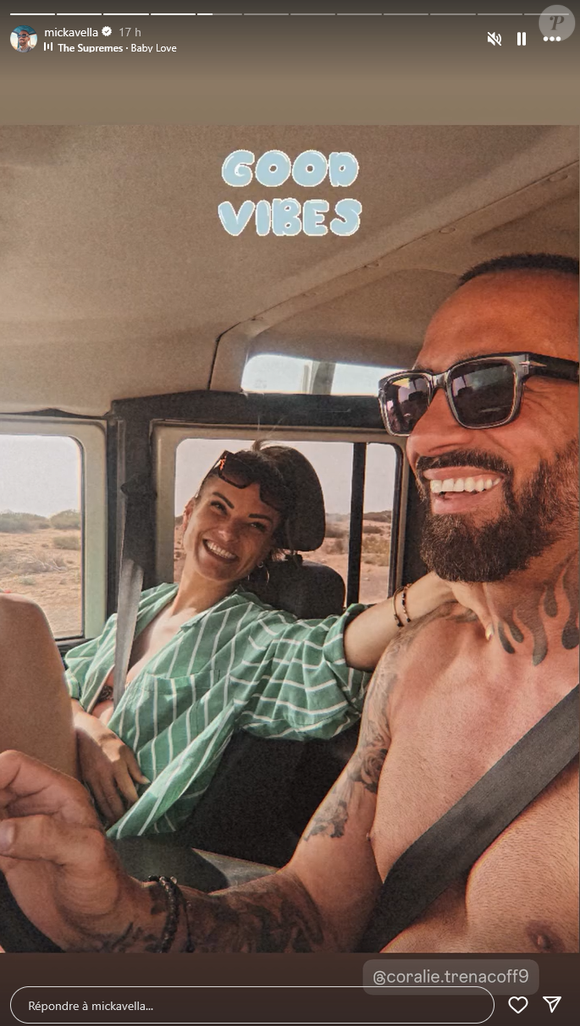 Par amour, elle avait tout plaqué pour cet homme, se séparant notamment de sa maison du Var pour s'installer au Maroc.

Coralie et Mickaël le 16 août 2025 © Instagram