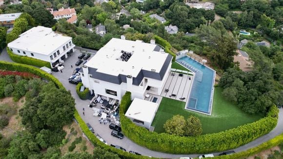 Jennifer Lopez et Ben Affleck : leur maison de Beverly Hills à 60 millions de dollars cédée à la chanteuse gratuitement ?