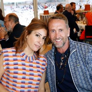 Léa Salamé et Philippe Caverivière - Déjeuner dans la loge de France Télévision lors des Internationaux de France de Tennis de Roland Garros 2024 - © Bertrand Rindoff / Bestimage