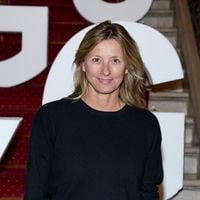 Sarah Poniatowski : L’ex-femme de Marc Lavoine pose avec son amoureux et grand acteur pour une photo de famille