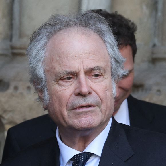 Franz-Olivier Giesbert - Sorties des obsèques de Philippe Labro en l'église de Saint-Germain-des-Prés à Paris le 13 juin 2025. © Dominique Jacovides - Christophe Clovis / Bestimage