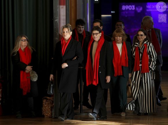 La princesse Stéphanie de Monaco et sa fille Camille Gottlieb assistent au déploiement des courtepointes à l'occasion de la journée mondiale de lutte contre le SIDA avec Fight Aids Monaco au musée océanographique de Monaco le 1er décembre 2025. @Jean-François Ottonello / Nice Matin / Bestimage