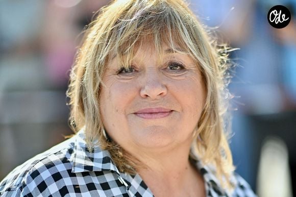 Michèle Bernier, lors de la séance photo du film « La Rochelle Fiction : PARFUM DU BONHEUR », dans le cadre du 27e Festival La Rochelle Fiction, le 19 septembre 2025 à La Rochelle, en France. Photo de Franck Castel/ABACAPRESS.COM