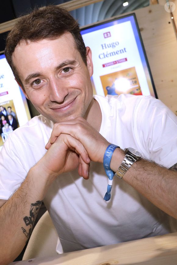 Hugo Clement - Festival du livre de Paris 2024 le 12 avril 2024.
© Cedric Perrin / Bestimage