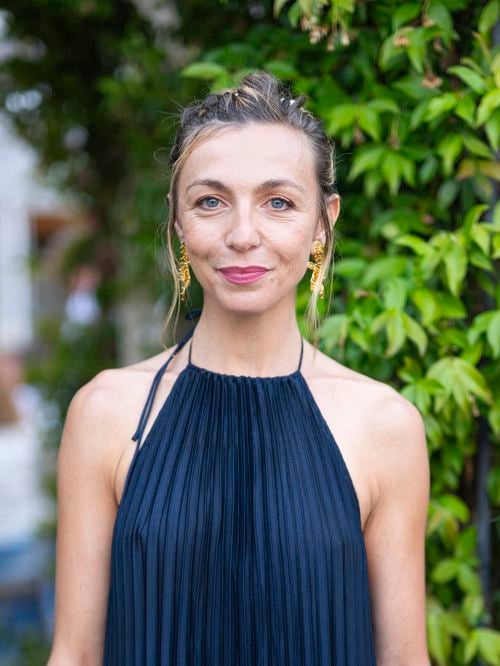 "On n'est plus ensemble" : Amélie Etasse (Scènes de ménages) officialise la fin de son histoire avec Clément Séjourné, le père de son fils