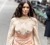 Sur Instagram, le défenseur français a partagé une vidéo particulièrement émouvante qui retrace les neuf derniers mois de sa vie aux côtés de sa femme, Kleofina Pnishi.

Archives : Kleofina Pnishi à Paris