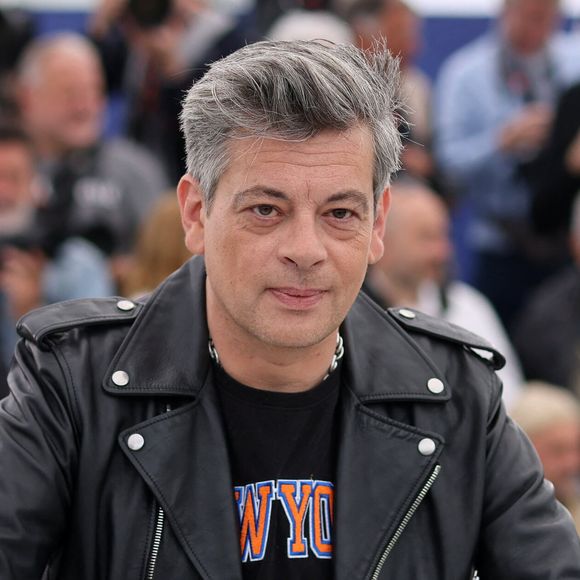 À Sète, Benjamin Biolay a trouvé bien plus qu’un lieu de vacances : un refuge intime et inspirant sur le mont Saint-Clair.

Benjamin Biolay au photocall de "Rosalie" lors du 76ème Festival International du Film de Cannes
© Jacovides/Moreau/Bestimage