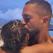 Avec sa fille Esmeralda, Slimane a opéré un voyage essentiel et livre un détail jusqu’alors méconnu la concernant