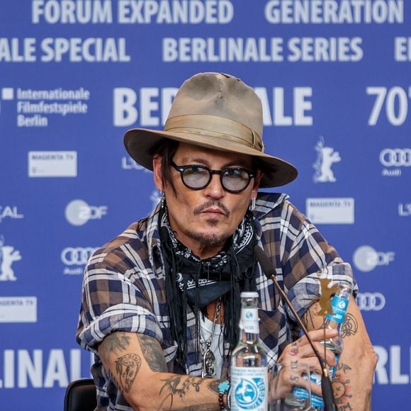 Johnny Depp pour la présentation du film "Minamata" (conférence et photocall) au 70ème Festival international du film de Berlin, La Berlinale 2020, à Berlin le 21 Février 2020. Crédit : Backgrid UK/ Bestimage