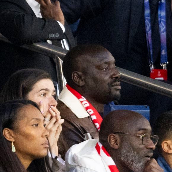 Ladji Doucouré - Célébrités dans les tribunes lors du match retour de la Ligue Des Champions 2024-2025 (LDC) "PSG - Arsenal" (2-1) au Parc des Princes à Paris le 7 mai 2025. © Cyril Moreau/Bestimage