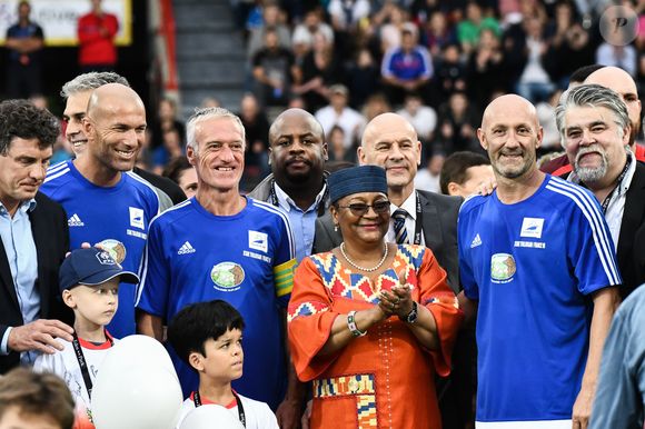 Le 12 juillet 1998, les Bleus entraient dans la légende !

Zinédine Zidane, Didier Deschamps et Fabien Barthez - Les champions du monde de 98 ont défié les rugbymen du Stade toulousain lors d'une rencontre caritative pour l’association de Pascal Olmeta "Un sourire, un espoir pour la vie" sur la pelouse du stade Ernest Wallon à Toulouse, France, le 10 juillet 2017. © Agence/Bestimage