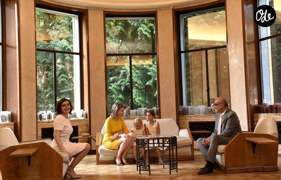 Louma Salamé, directrice de la villa Empain et soeur de la journaliste Léa Salamé, Jean Boghossian - La reine Mathilde de Belgique visite l'exposition "Melancholia" à la villa Empain à Bruxelles le 4 juillet 2018. ©Bestimage
