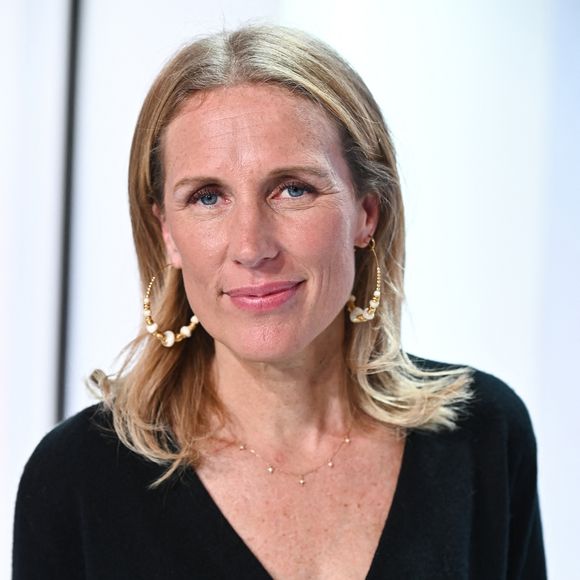 Exclusif - Agathe Lecaron - Enregistrement de l'émission "Vivement Dimanche" au Studio Gabriel à Paris, le 16 novembre 2022.

© Guillaume Gaffiot / Bestimage