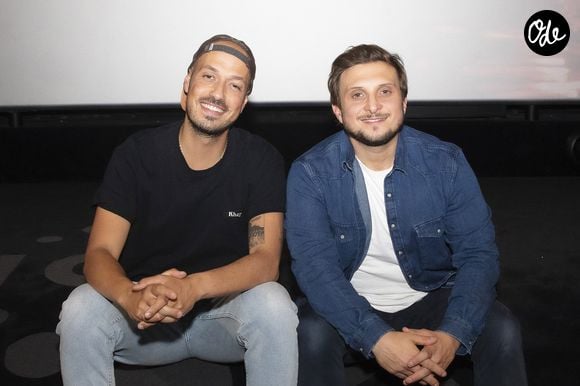 Carlito (Raphaël Carlier) et McFly (David Coscas) - Avant-première du film "La Traversée" de McFly et Carlito retraçant leur traversée vers la Corse: en Septembre 2020, Paris le 16 décembre 2021. © Jack Tribeca / Bestimage