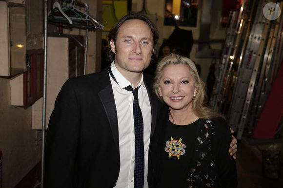Veronique Sanson et son fils Christopher Stills dans les Backstage de la 7eme Ceremonie de remise des Grands Prix Sacem aux Folies Bergere a Paris, France, le 30 Novembre 2015. Photo de Jerome Domine/ ABACAPRESS.COM