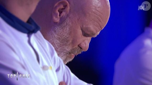 Philippe Etchebest en larmes face à Charles après son élimination de "Top Chef 2025", épisode du 4 juin, sur M6