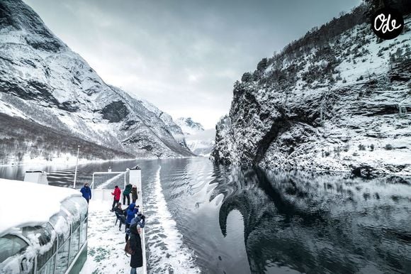 Croisière dans un fjord. - © Tan4ikk / 123RF