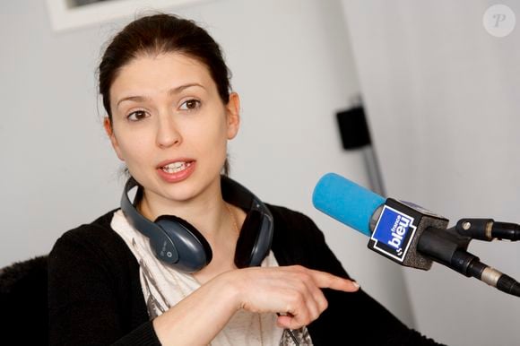 Lucie Bernardoni - Archives - People à l'émission "On repeint la musique" à Paris, le 14 mars 2014