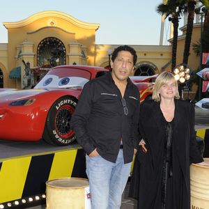 Smain et Isabelle Nanty assistent à la première de 'Cars 2' à Disneyland Paris, France le 26 juin 2011. Photo par Alban Wyters/ABACAPRESS.COM