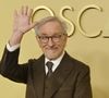 Steven Spielberg a réagi à la polémique, se distançant de l'opinion exprimée par le compagnon de Kylie Jenner. 

Steven Spielberg assiste au 98e déjeuner annuel des nominations aux Oscars à l'hôtel Beverly Hilton à Beverly Hills, Californie, le mardi 10 février 2026. Photo by Jim Ruymen/UPI/ABACAPRESS.COM