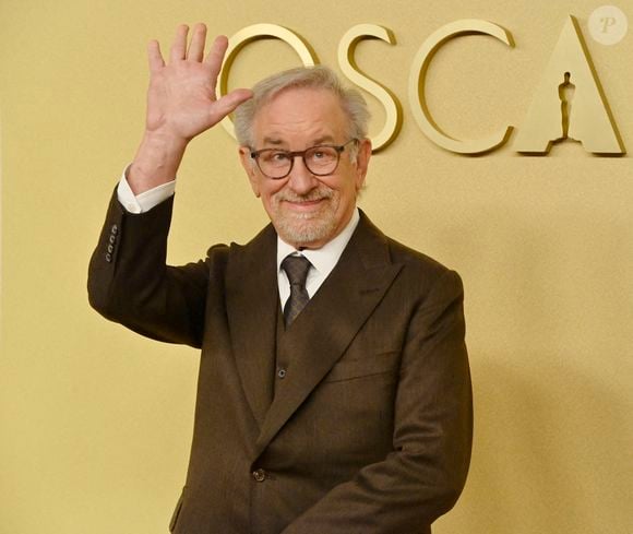 Steven Spielberg a réagi à la polémique, se distançant de l'opinion exprimée par le compagnon de Kylie Jenner. 

Steven Spielberg assiste au 98e déjeuner annuel des nominations aux Oscars à l'hôtel Beverly Hilton à Beverly Hills, Californie, le mardi 10 février 2026. Photo by Jim Ruymen/UPI/ABACAPRESS.COM