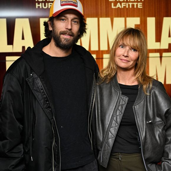 Romain Sichez et Axelle Laffont assistent à l'avant-première de La Femme La Plus Riche Du Monde à l'UGC Cine Cite Les Halles à Paris, France, le 21 octobre 2025. Photo par Aurore Marechal/Abaca
