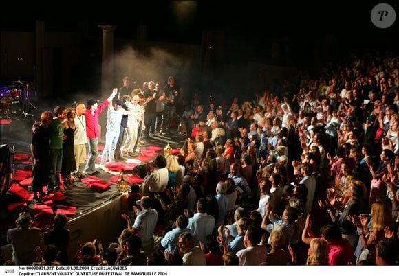 Laurent Voulzy au Festival de Ramatuelle en 2004. © DOMINIQUE JACOVIDES / BESTIMAGE
