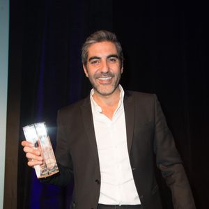 Ary Abittan (Stétho d'Or dans la catégorie "Comédien") - 3ème Gala caritatif des "Stéthos d'Or" qui récompensent les artistes qui contribuent au bien-être de tous, organisé par la Fondation pour la Recherche en Physiologie au George V à Paris, le 11 mars 2019. © Coadic Guirec/Bestimage