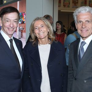 Jean-Paul Claverie (conseiller mécénat du groupe LVMH), Claire Chazal et Christophe de Backer  - Vernissage de l’Exposition « David Hockney 25 » à la Fondation Louis Vuitton à Paris, France, le 08 Avril 2025. 

© Bertrand Rindoff / Bestimage