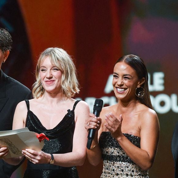 Raphael Quenard, Ludivine Sagnier, Alice Belaidi et William Lebghil sur scène lors de la 50e cérémonie des César qui s'est tenue à l'Olympia le 25 février 2025, à Paris, France. Photo par Aurore Marechal/ABACAPRESS.COM