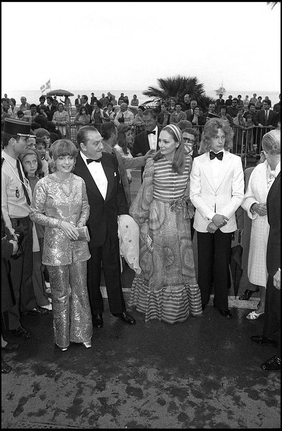 Info – Le 29 mai 2022 marquera les 40 ans de la mort de Romy Schneider. Archives – Luchino Visconti, Romy Schneider et Björn Andrésen au Festival de Cannes en 1971 pour le film Mort à Venise.
DANIEL ANGELI / BESTIMAGE