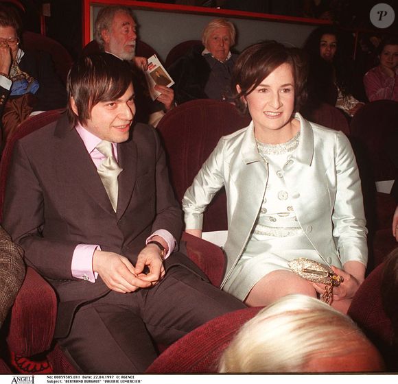 Valérie Lemercier - Bertrand Burgalat - 1ère du film "Quadrille - Gaumont Ambassade - (AGENCE / BESTIMAGE) 1997.