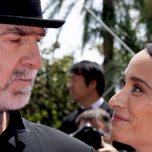 Eric Cantona et sa femme Rachida Brakni - Montée des marches du film « Soudain » lors du 79ème Festival International du Film de Cannes, le 15 mai 2026. © Olivier Borde / Bestimage