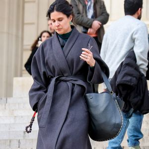 Interrogée dans le dernier numéro de "Gala", la journaliste a confié avoir une "immense confiance" en son mari Harold Hauzy.

Apolline de Malherbe - Sorties de la cérémonie religieuse en hommage à Rolland Courbis dans l'église de la Madeleine à Paris, France, le 14 janvier 2026. © Jacovides-Moreau/Bestimage