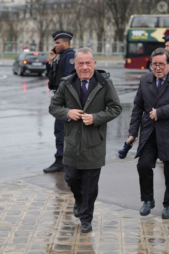 guest - Arrivées aux obsèques de Jean-Louis Debré en la cathédrale Saint-Louis des Invalides à Paris le 10 mars 2025. © Cyril Moreau/Bestimage
