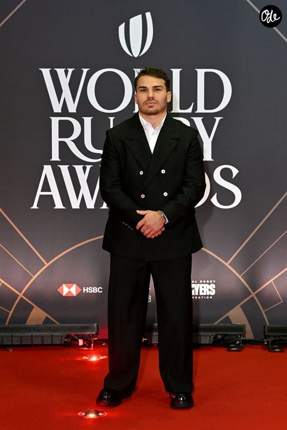 Antoine Dupont durant la cérémonie des World Rugby Awards 2024 à la salle des Etoiles à Monaco, le 24 novembre 2024.

© Bruno Bebert/Bestimage