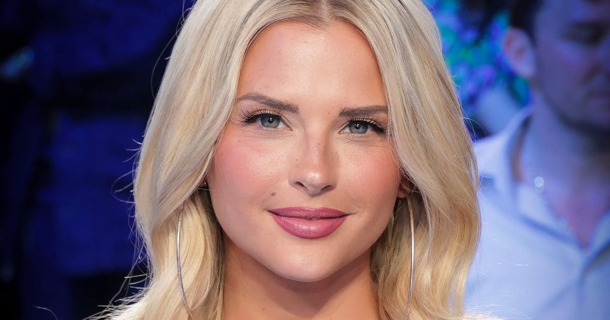 EXCLU "Comme toutes les femmes, Kelly souhaitait mettre l’accent sur les fessiers" : Le coach de Kelly Vedovelli nous dit tout de sa transformation