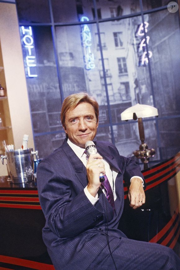 Photo d'archives de Pascal Sevran sur le plateau de son émission "La Chance Aux Chansons" à Paris, France. Photo par Pascal Baril/ABACAPRESS.COM