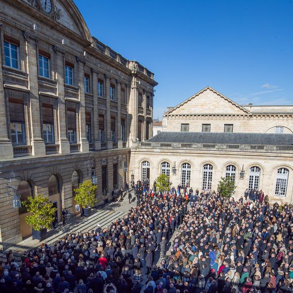 Alain Juppé, Pierre Hurmic - Cérémonie en hommage à l'ancien maire de Bordeaux Nicolas Florian au Palais Rohan - hôtel de ville suivie des obsèques en la cathédrale Saint-André de Bordeaux, France, le 31 janvier 2025. Nicolas Florian, né le 29 mars 1969 à Marmande et mort le 26 janvier 2025 à Bordeaux, était un homme politique français, membre des Républicains. Il a été maire de Bordeaux de 2019 à 2020. © Quentin Salinier/Bestimage
