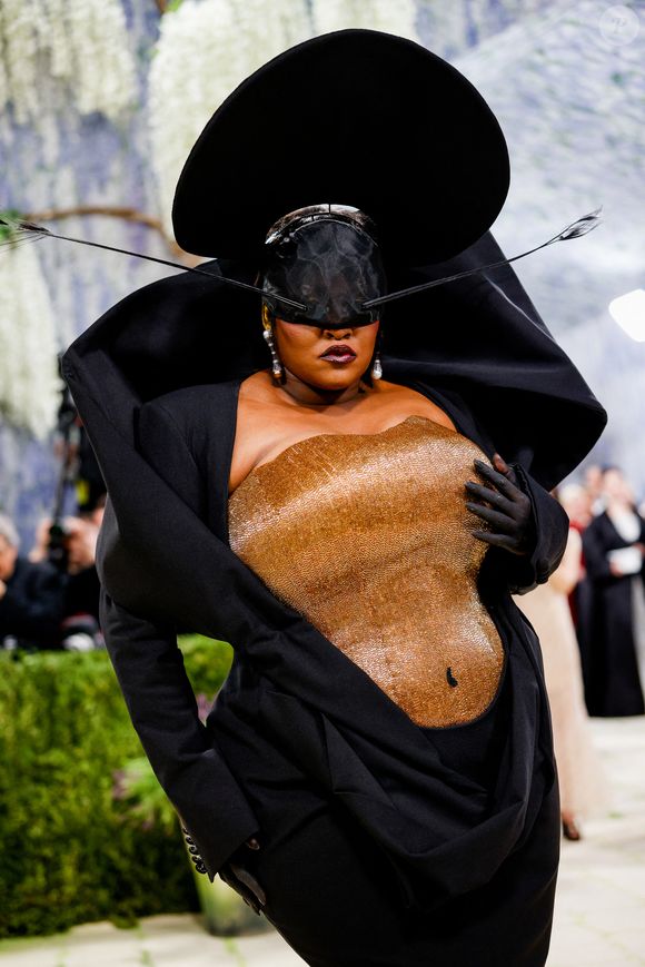 Loin de se contenter des studios d'enregistrement, Yseult a bâti son propre empire en toute indépendance.

New York, NY Célébrités au Met Gala 2026, célébrant "Costume Art" au Metropolitan Museum of Art à New York City.



Sur la photo : Yseult