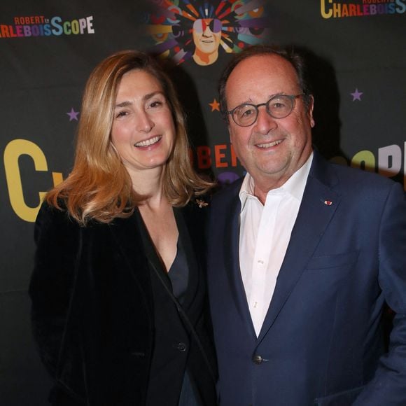 Exclusif - François Hollande et sa femme Julie Gayet - Célébrités au Concert de Robert Charlebois, "Robert en CharleboisScope" au Grand Rex à Paris France, le 2 Avril 2023. © Bertrand Rindoff / Bestimage