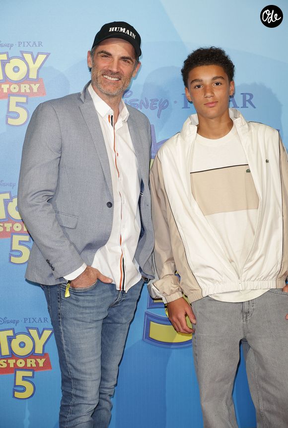 Gil Alma avec son fils à la Première de "Toy Story 5" au Cirque d'Hiver à Paris le 14 juin 2026. © Coadic Guirec/Bestimage