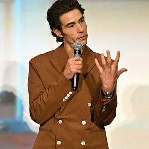 Tahar Rahim pour le film "Monsieur Aznavour" lors de la soirée de clôture de la 6ème édition du festival Cinéroman au cinéma Pathé Gare du Sud, à Nice, France, le 5 octobre 2024.
© Bebert-Jacovides/Bestimage