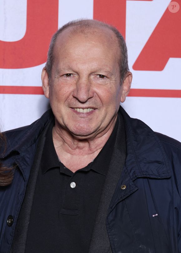 Rétro - Décès de Rolland Courbis - Rolland Courbis - Avant-première du film "Le Routard" au cinéma Max Linder à Paris le 24 mars 2025. © Denis Guignebourg/Bestimage