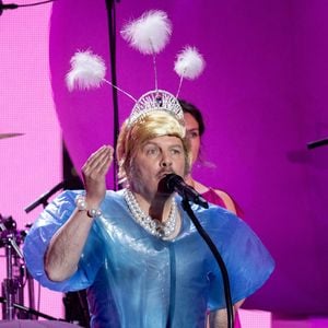 Philippe Katerine lors de la 41e cérémonie des Victoires de la Musique à La Seine Musicale le 13 février 2026 à Boulogne-Billancourt, France. Photo de Nasser Berzane/ABACAPRESS.COM