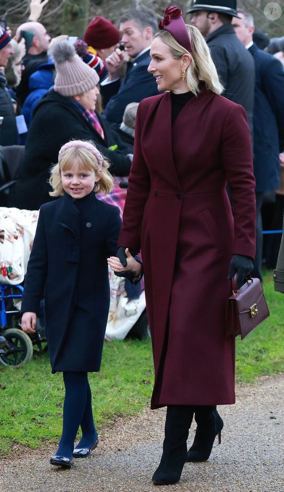 Zara Tindall Phillips - La famille royale britannique se rend à la messe de Noël à Sandringham le 25 décembre 2024.