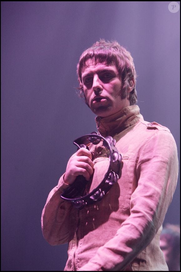 Le groupe de rock britannique Oasis en concert à Bercy. 
©AGENCE / BESTIMAGE