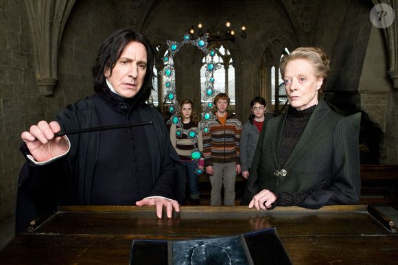 Alan Rickman, Emma Watson, Rupert Grint, Daniel Radcliffe et Maggie Smith dans Harry Potter et le prince de sang-mêlé
©ALPHA AGENCY / BESTIMAGE