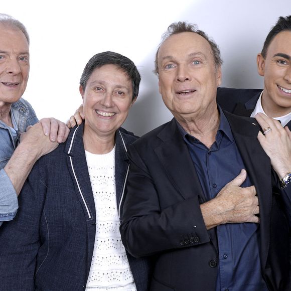 Julien Lepers s’est confié sur ses finances dans l’émission “Le Jet de Luxe” face à Jordan de Luxe.

Herbert Leonard, Julien Lepers, Danielle Moreau et Jordan de Luxe lors de l'enregistrement de l'émission "Chez Jordan de Luxe". Photo par CEDRIC PERRIN / BESTIMAGE